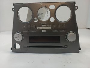 2007-2009 Subaru Outback AM FM CD MP3 XM Radio Receiver (Used OEM)
