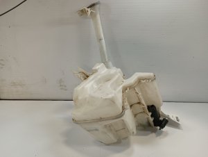2011-2017 Nissan Juke Washer Fluid Reservoir with Pump (Used OEM)