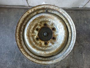 1989-1995 Toyota Pickup Silver Wheel (Used OEM)