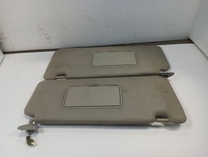 2004-2010 INFINITI QX56 Gray Illuminated Sun Visor - Left (Driver) (Used OEM)