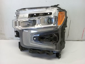 2022-2025 Chevrolet Silverado 1500 LED Reflector Headlight Assembly - Left (Driver) (Used OEM)