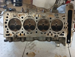 2007-2010 Pontiac G5 Engine Cylinder Head (Used OEM)