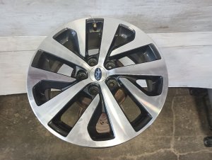 2020-2025 Subaru Outback 17x7 5-Spoke Machined Charcoal Alloy Wheel (Used OEM)