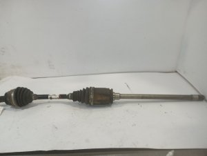  BMW X5 m Front Drive Axle Shaft Assembly - Right (Passenger) (Used OEM)