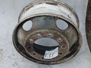  International 4300 22.5x8.25 10-Hole Aluminum Wheel (Used OEM)