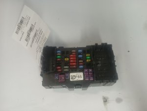 2015-2022 GMC Canyon Under-Dash Fuse Box (Used OEM)