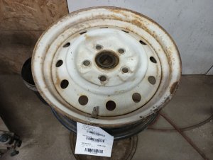 1982-1988 Toyota Pickup Silver Wheel (Used OEM)