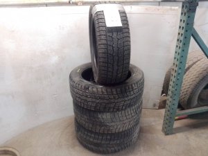 2007-2017 Jeep Compass Tire (Used OEM)