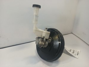 2013-2019 Nissan Sentra Brake Master Cylinder with Reservoir (Used OEM)