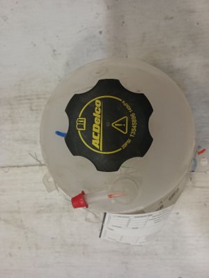 2025 GMC Terrain Engine Coolant Reservoir (Used OEM)