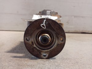 2005-2006 Saab 9-2X Rear Differential Carrier Assembly (4.11 Ratio) (Used OEM)