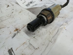 2007-2013 Chevrolet Suburban 2500 4WD Actuator (Used OEM)