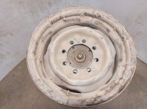 2007 Ford E-150 Econoline Silver Wheel (Used OEM)