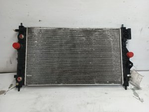 2016-2019 Buick Cascada Radiator with Internal Transmission Oil Cooler (Used OEM)