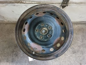 2006-2012 Toyota RAV4 Black 16x6.5 Steel Wheel (Used OEM)