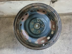 2006-2012 Toyota RAV4 Black 16x6.5 Steel Wheel (Used OEM)
