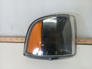 1994-2001 Dodge Ram 1500 Turn Signal Light Assembly - Right (Passenger) (Used OEM)