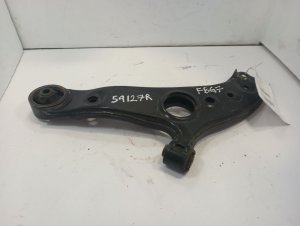 2013-2014 Hyundai Santa Fe Sport Lower Suspension Control Arm - Front, Right (Passenger) (Used OEM)