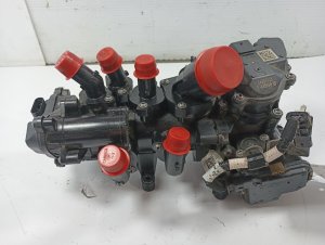 2021-2026 GMC Yukon Integrated Thermostat Housing Assembly (Used OEM)