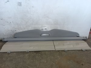 2011-2013 Toyota Highlander Gray Roll-Up Cargo Cover (Used OEM)