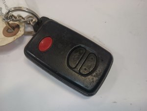 2008-2014 Toyota Highlander Keyless Entry Transmitter (Used OEM)