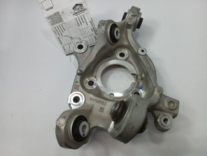 2020-2026 Cadillac CT5 Stub Axle - Right (Passenger) (Used OEM)