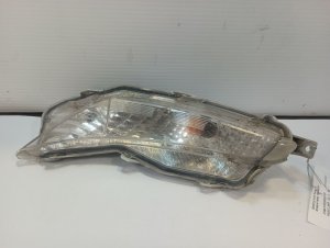 2015-2017 Toyota Camry Bumper Park and Turn Signal Light - Left (Driver) (Used OEM)