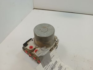 OEM ABS Control Module Assembly for 2015 Toyota RAV4 (OEM)