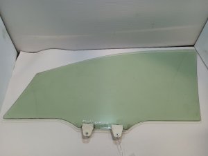 2013-2014 Subaru XV Crosstrek Door Glass - Front, Right (Passenger) (Used OEM)