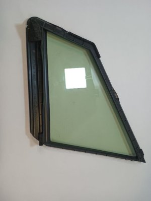 2015-2021 Subaru WRX Door Glass - Front, Right (Passenger) (Used OEM)