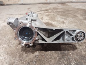 2021-2025 GMC Yukon Rear Differential Carrier Assembly with 3.23 Ratio and Electronic Lock (Used OEM)
