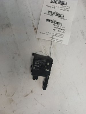2024-2025 Chevrolet Equinox EV Tire Pressure Monitoring System Control Module (Used OEM)