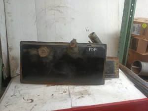 1999 Kenworth T800 Engine Coolant Reservoir (Used OEM)