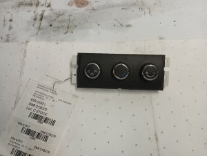 2007-2014 GMC Yukon XL 1500 Rear Console Temperature Control Assembly (Used OEM)
