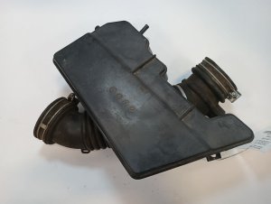 1999-2002 Toyota 4Runner Engine Air Intake Resonator and Tube Assembly (Used OEM)