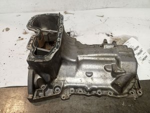 2016-2022 Jeep Grand Cherokee Upper Engine Oil Pan (Used OEM)
