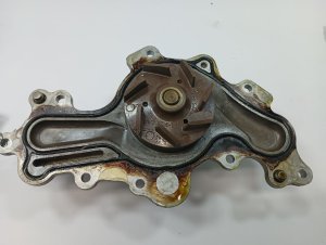 2013-2019 Ford Police Interceptor Sedan Engine Water Pump (Used OEM)