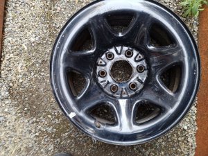 2015-2020 GMC Yukon Black 17x8 7-Spoke Steel Wheel (Used OEM)