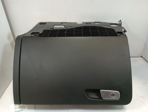 2009-2017 Audi Q5 Black Glove Box (Without CD Changer) (Used OEM)