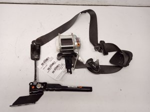 2020-2025 GMC Sierra 2500 HD Black Seat Belt Assembly with Pretensioner - Front, Left (Driver) (Used OEM)