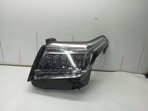 2015-2020 Cadillac Escalade Headlight Assembly - Right (Passenger) (Used OEM)