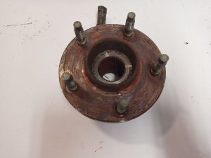 2001-2005 Buick Park Avenue Hub Assembly (Used OEM)