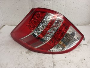 2006-2009 Volkswagen Rabbit Quarter Panel Mounted Tail Light Assembly - Left (Driver) (Used OEM)