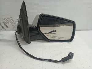 2015-2020 GMC Yukon White Power Door/Side View Mirror - Right (Passenger) (Used OEM)