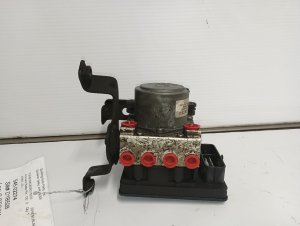 2016 GMC Yukon ABS Control Module and Valve Assembly (Used OEM)