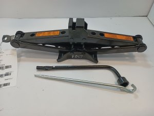2015-2024 Nissan Murano Scissor Jack with Tools (Used OEM)