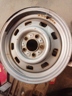 1987-2002 Jeep Wrangler Silver Wheel (Used OEM)