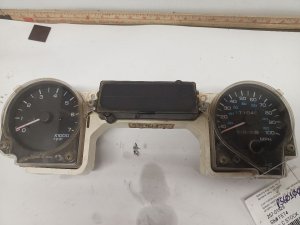 1992-1995 Jeep Wrangler Instrument Cluster (Used OEM)
