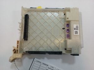 2014-2019 Toyota Highlander Fuse Box Body Control Module (Used OEM)