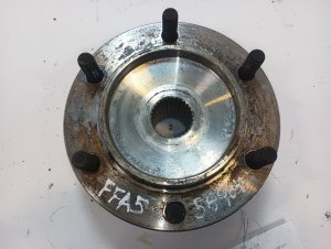 2010-2015 Toyota Tacoma Front Hub Assembly (Used OEM)